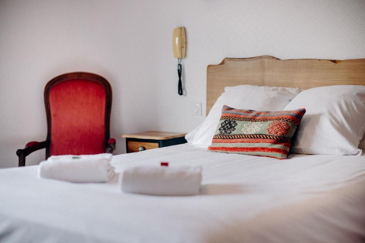 Logis Hotel Restaurant Espelletenia Larceveau-Arros-Cibits ภายนอก รูปภาพ