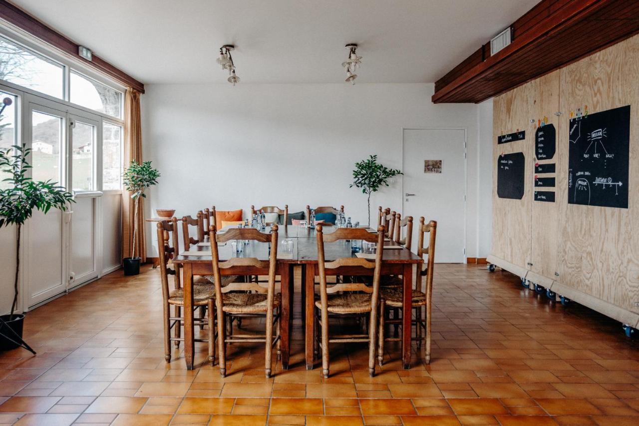 Logis Hotel Restaurant Espelletenia Larceveau-Arros-Cibits ภายนอก รูปภาพ